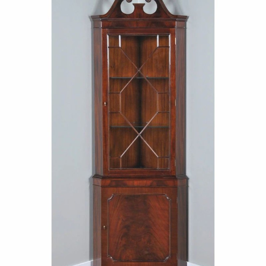 China Cabinets & Hutches * | Niagara Furniture Mahogany Corner Cabinet